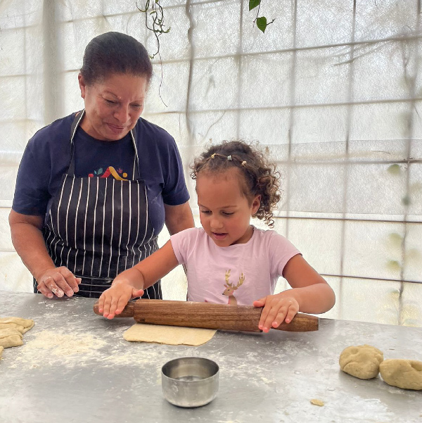 Learning local cuisine as a child - Lafi